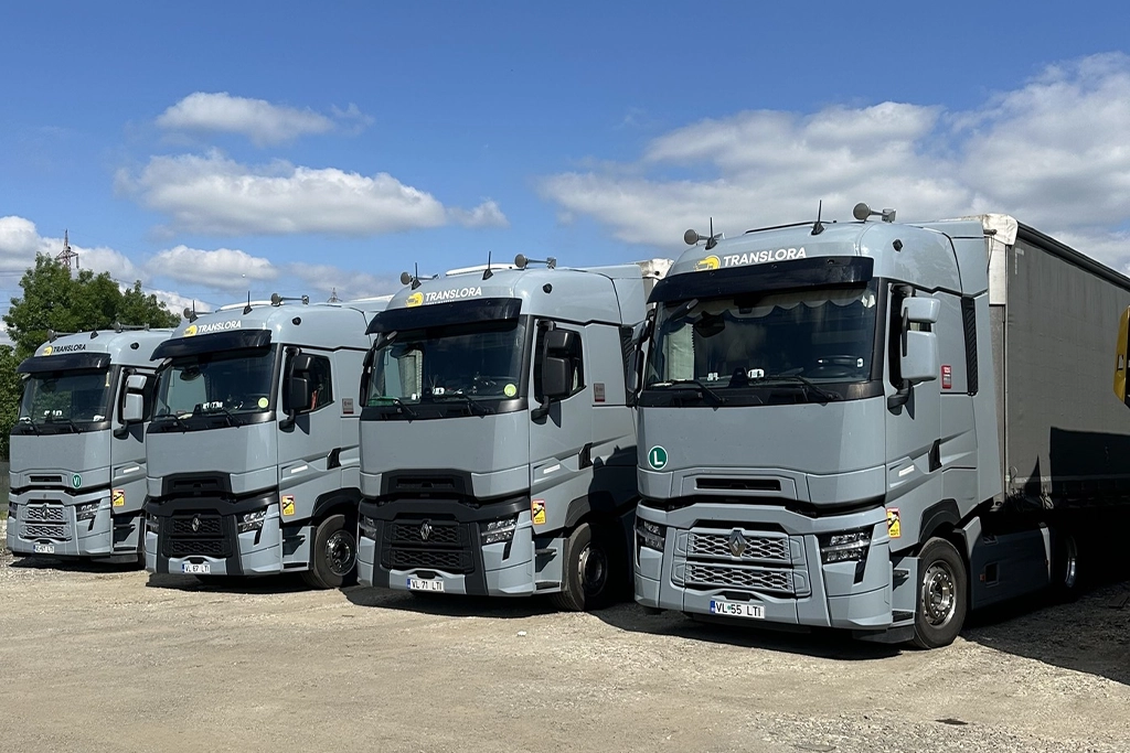 Camioane Renault din flota de transport Translora